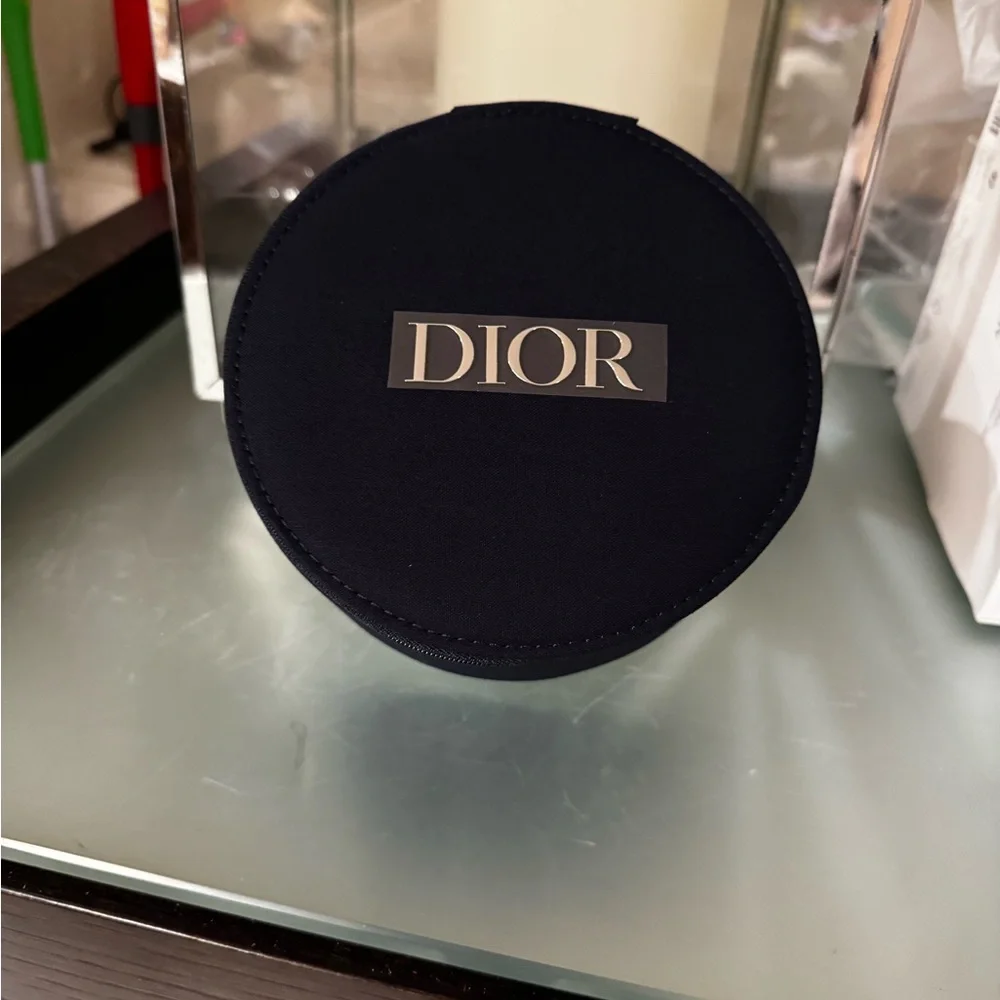 Dior Midnight Black Circular Makeup Pouch - Picture 3 of 3